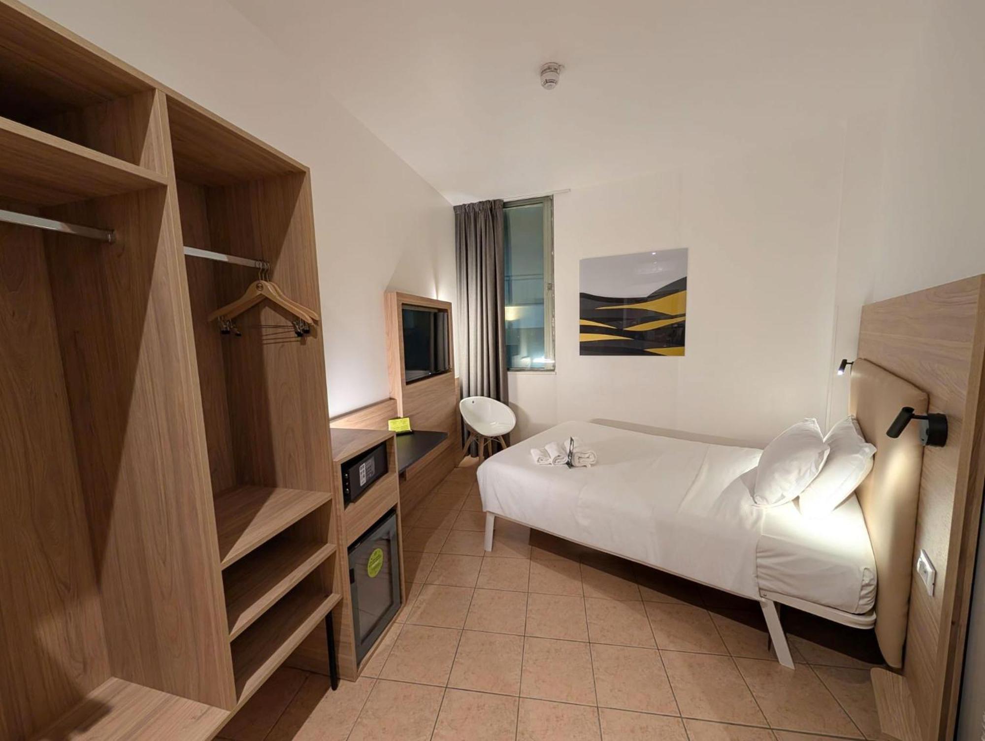 B&B Hotel Pomezia Roma Zewnętrze zdjęcie